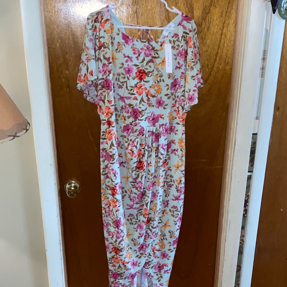 Gilli Floral Dress with Pink and Orange Accents - Picture 3 of 11